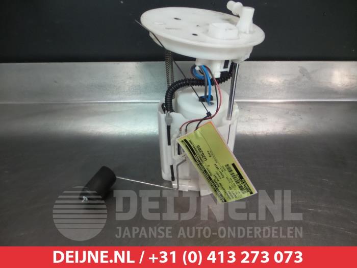 Gebruikte Tank element Pomp Suzuki Swift (ZA/ZC/ZD) 1.6 Sport VVT 16V Prijs € 40,00 Margeregeling aangeboden door V.Deijne Jap.Auto-onderdelen BV
