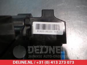 Hyundai I30 Deurslot Mechaniek 4Deurs rechts-achter O281361 foto 2