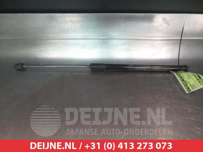 Hyundai I30 Gasdemper links-achter O293632