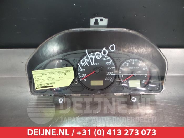Mazda Premacy Tacho - Kombiinstrument KM O304134