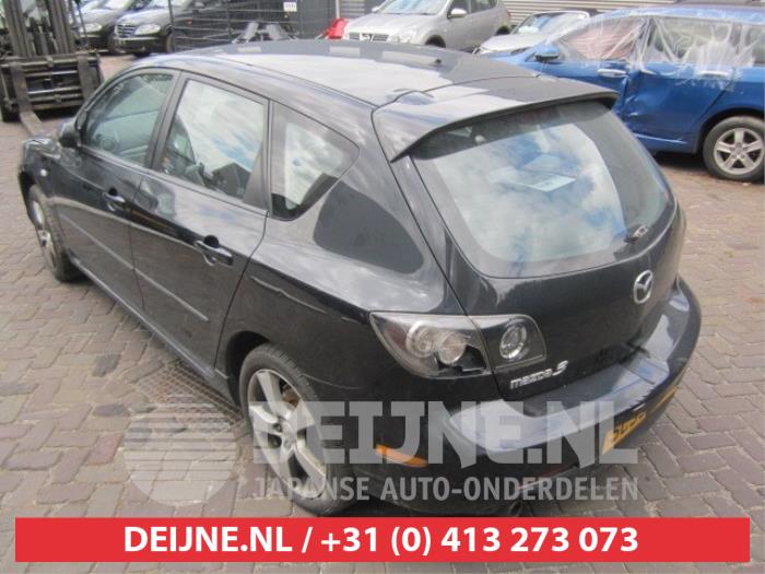 Mazda 3 Portier 4Deurs links-achter O284768