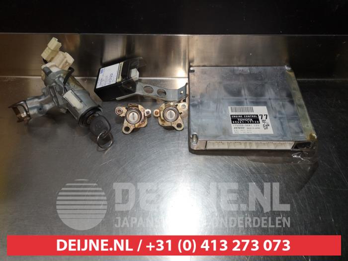 Toyota MR II Kontaktslot+Sleutel O336055