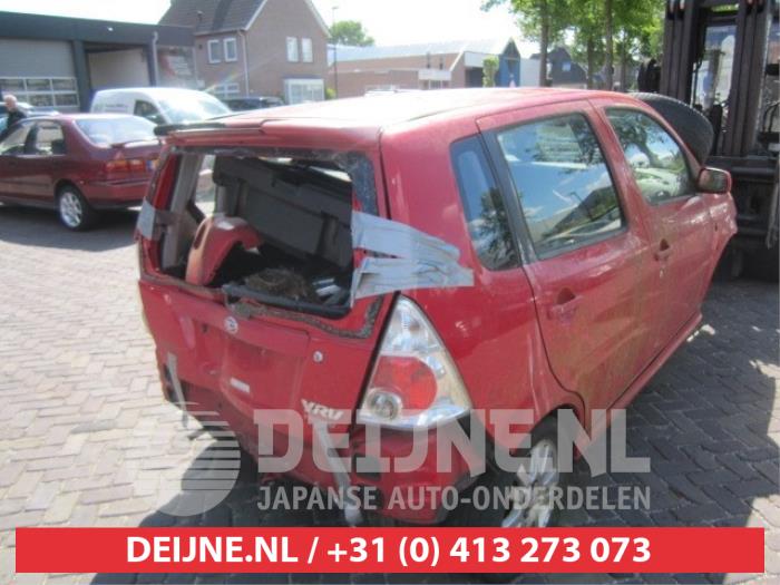 Daihatsu Young RV Tür 4-türig rechts hinten O286645