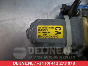 Chevrolet Captiva Rear door window mechanism 4-door, left O290224 photo 2