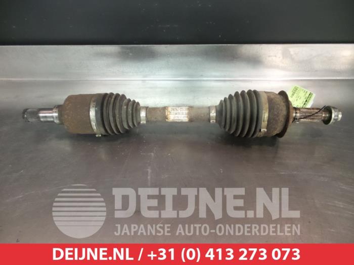 Suzuki SX-4 Aandrijfas links-voor O318395