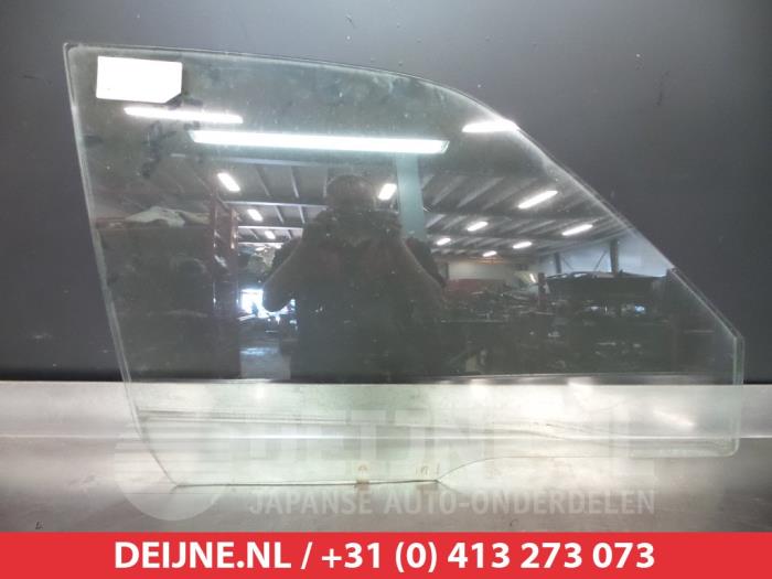 Suzuki Grand Vitara Portierruit 4Deurs rechts-voor O275090
