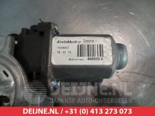 Nissan Note Ruitmechaniek 4Deurs rechts-achter O291241 foto 3