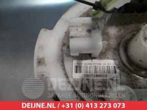 Nissan Micra Brandstofpomp Elektrisch O354273 foto 2