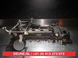 Daihatsu Sirion Rocker cover O353073 photo 2