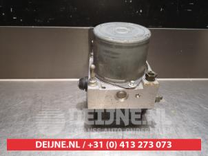Nissan Primera ABS pump O337587 photo 2