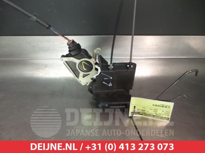 Hyundai Accent Deurslot Mechaniek 2Deurs links O279011