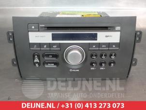 Gebruikte Radio Suzuki SX4 (EY/GY) 1.6 16V VVT Comfort,Exclusive Autom. Prijs € 50,00 Margeregeling aangeboden door V.Deijne Jap.Auto-onderdelen BV