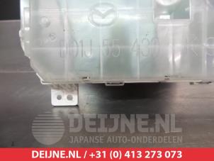 Mazda 2 Odometer KM O304099 photo 3