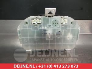 Mazda 2 Odometer KM O304099 photo 2