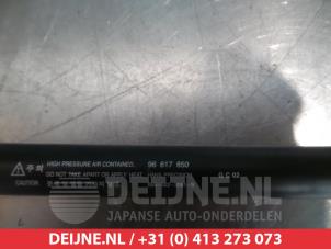 Chevrolet Nubira Gasdämpfer links hinten O293514 foto 2