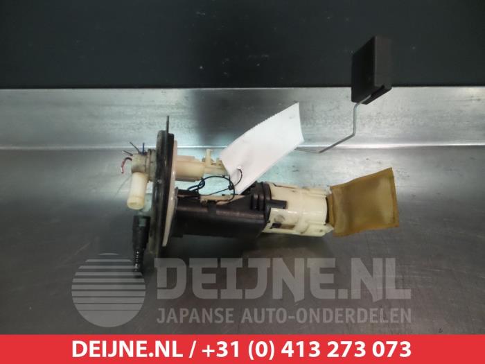 Gebruikte Tank element Pomp Daihatsu YRV (M2) 1.0 12V DVVT STi Prijs € 20,00 Margeregeling aangeboden door V.Deijne Jap.Auto-onderdelen BV