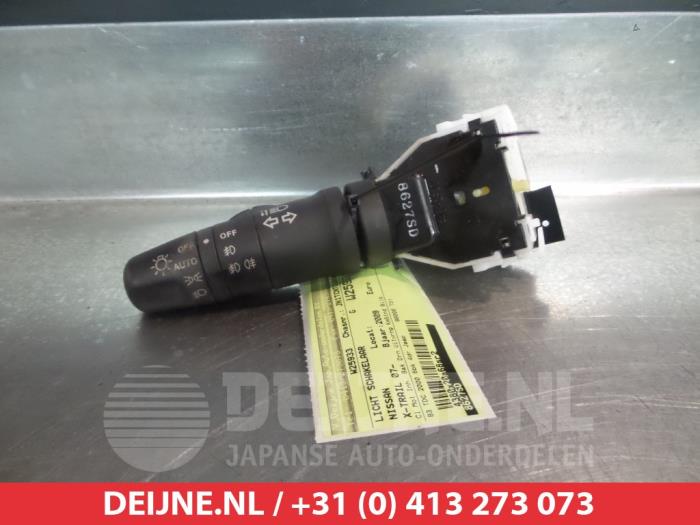 Nissan X-Trail Licht Schalter O306834