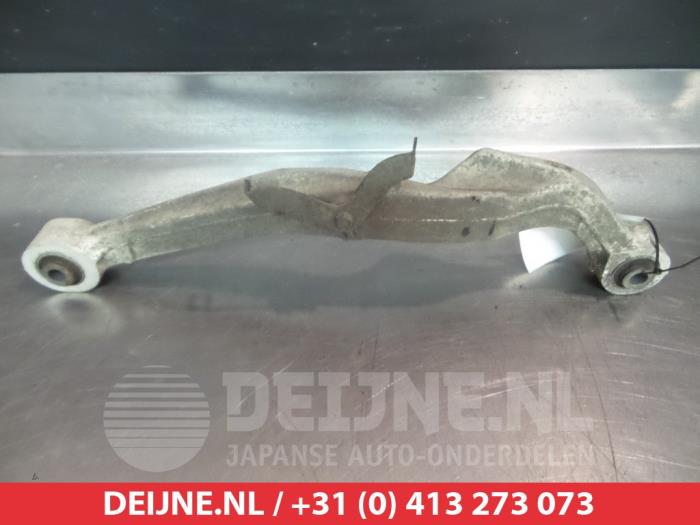 Nissan X-Trail Querlenker rechts hinten O384268