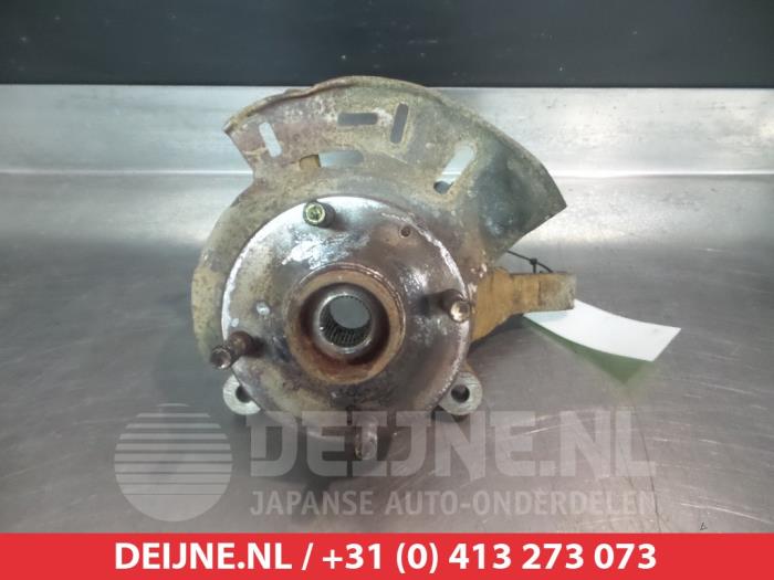 Daewoo Tacuma Achsschenkel rechts vorne O323756