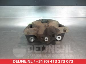 Toyota Auris Front brake calliper, right O327011 photo 2
