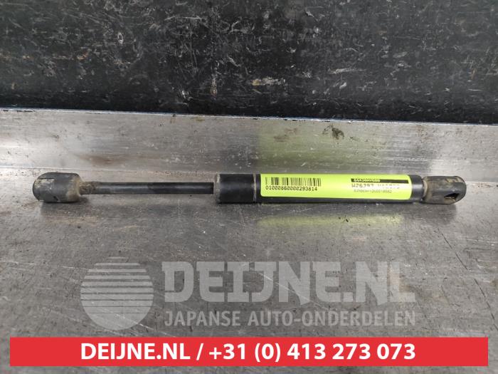Nissan Primera Gasdemper links-achter O293814
