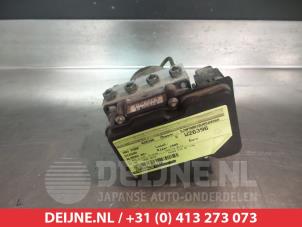 Gebruikte ABS Pomp Nissan Almera (N16) 1.5 16V Prijs € 50,00 Margeregeling aangeboden door V.Deijne Jap.Auto-onderdelen BV