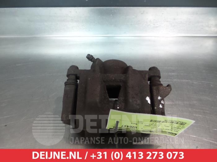Toyota Avensis Verso Bremszange links hinten O376611