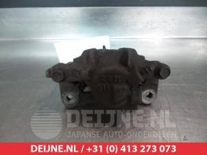 Toyota Avensis Verso Rear brake calliper, left O376611 photo 2