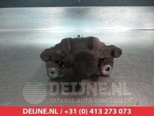 Toyota Avensis Verso Bremszange rechts hinten O377348 foto 2