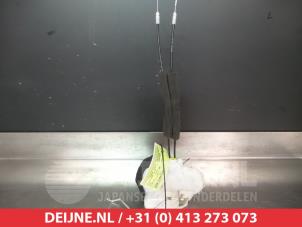 Honda Accord Front door lock mechanism 4-door, right O281064 photo 2