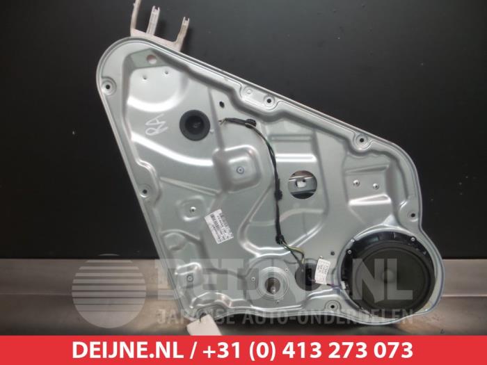 Kia Ceed Ruitmechaniek 4Deurs rechts-achter O291362