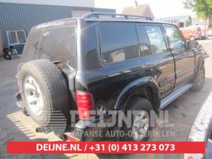 Nissan Patrol Tür 4-türig rechts vorne O273193 foto 2