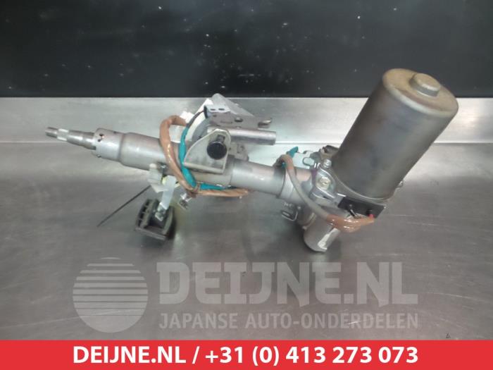Toyota Prius Steering column O390744