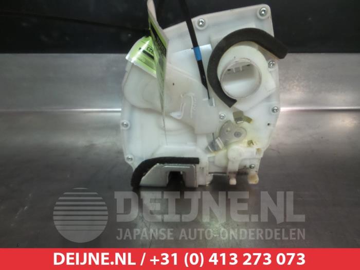 Suzuki Splash Deurslot Mechaniek 4Deurs links-achter O280455