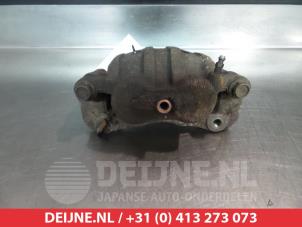 Mitsubishi Space Runner Front brake calliper, right O326493 photo 2