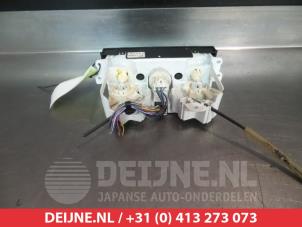 Mazda MPV Heater control panel O305426 photo 2