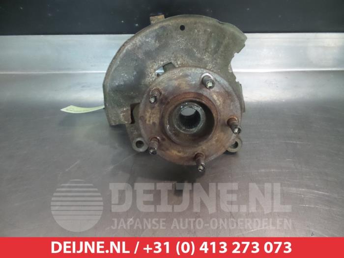 Mazda MPV Fusee links-voor O322317