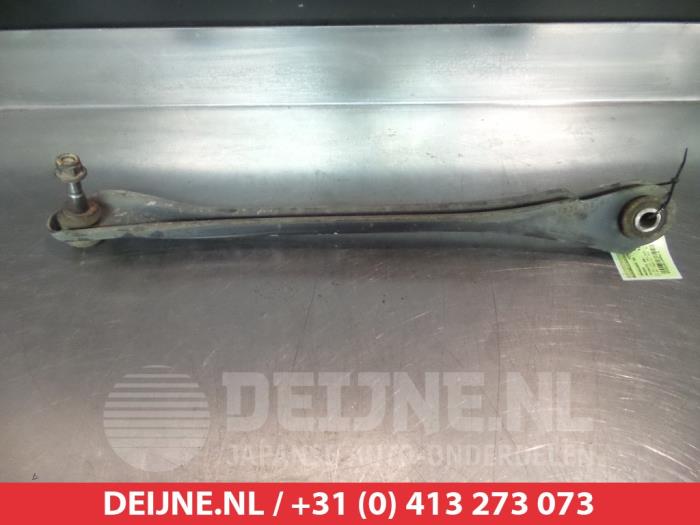 Mazda Tribute Querlenker rechts hinten O384062