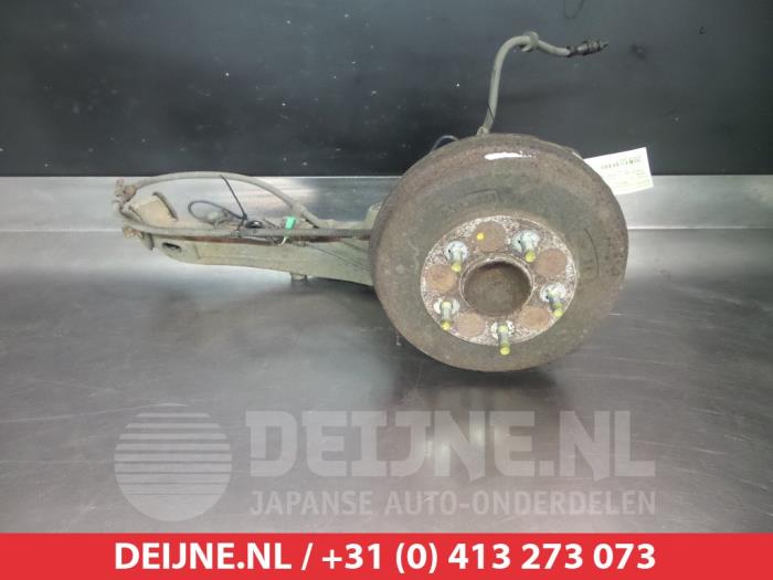 Mazda Tribute Achsschenkel links hinten O380338