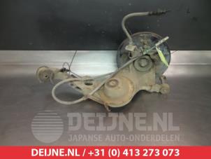 Mazda Tribute Achsschenkel rechts hinten O382901 foto 2