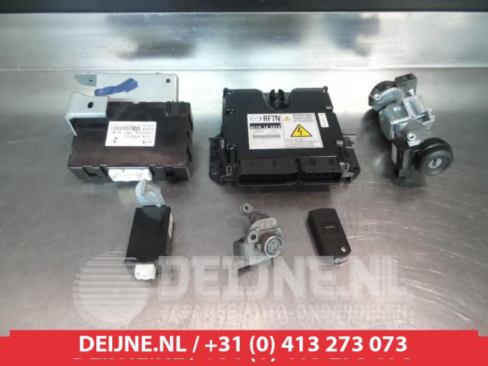 Mazda 5 Slotenset Cilinder (compleet) O277816