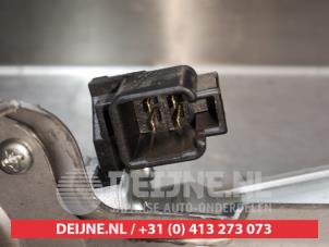 Mazda 6 Ruitenwissermotor achter O300943 foto 4