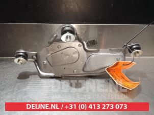 Mazda 6 Ruitenwissermotor achter O300943 foto 2