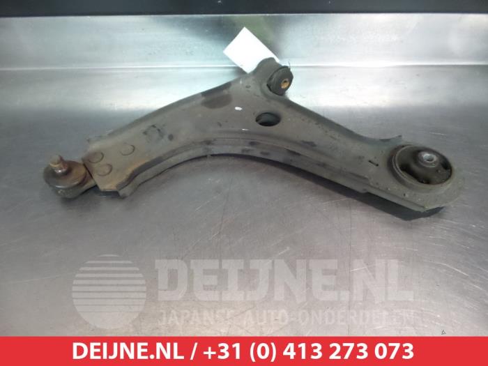 Daewoo Tacuma Querlenker unten links vorne O381425
