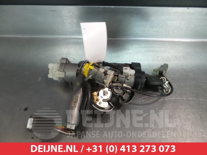 Hyundai Coupe Slotenset Cilinder (compleet) O277935