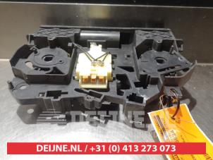 Daihatsu Cuore Kachel Bedieningspaneel O306160 foto 3