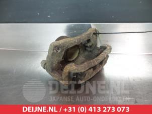 Toyota Yaris Verso Front brake calliper, right O326895 photo 2