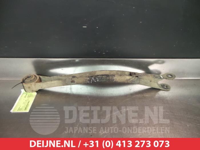 Subaru Impreza Draagarm links-achter O383438