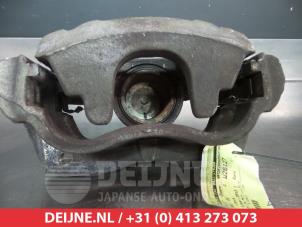 Toyota Verso Front brake calliper, right O327023 photo 2