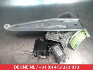 Toyota Verso Ruitmechaniek 4Deurs links-achter O290971 foto 3